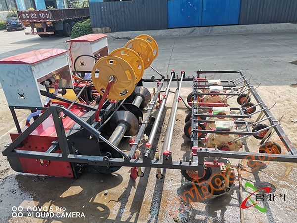 Seminatrice di fagioli 240